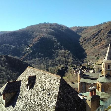 Le Compostelle De Conques Apartamento Exterior foto
